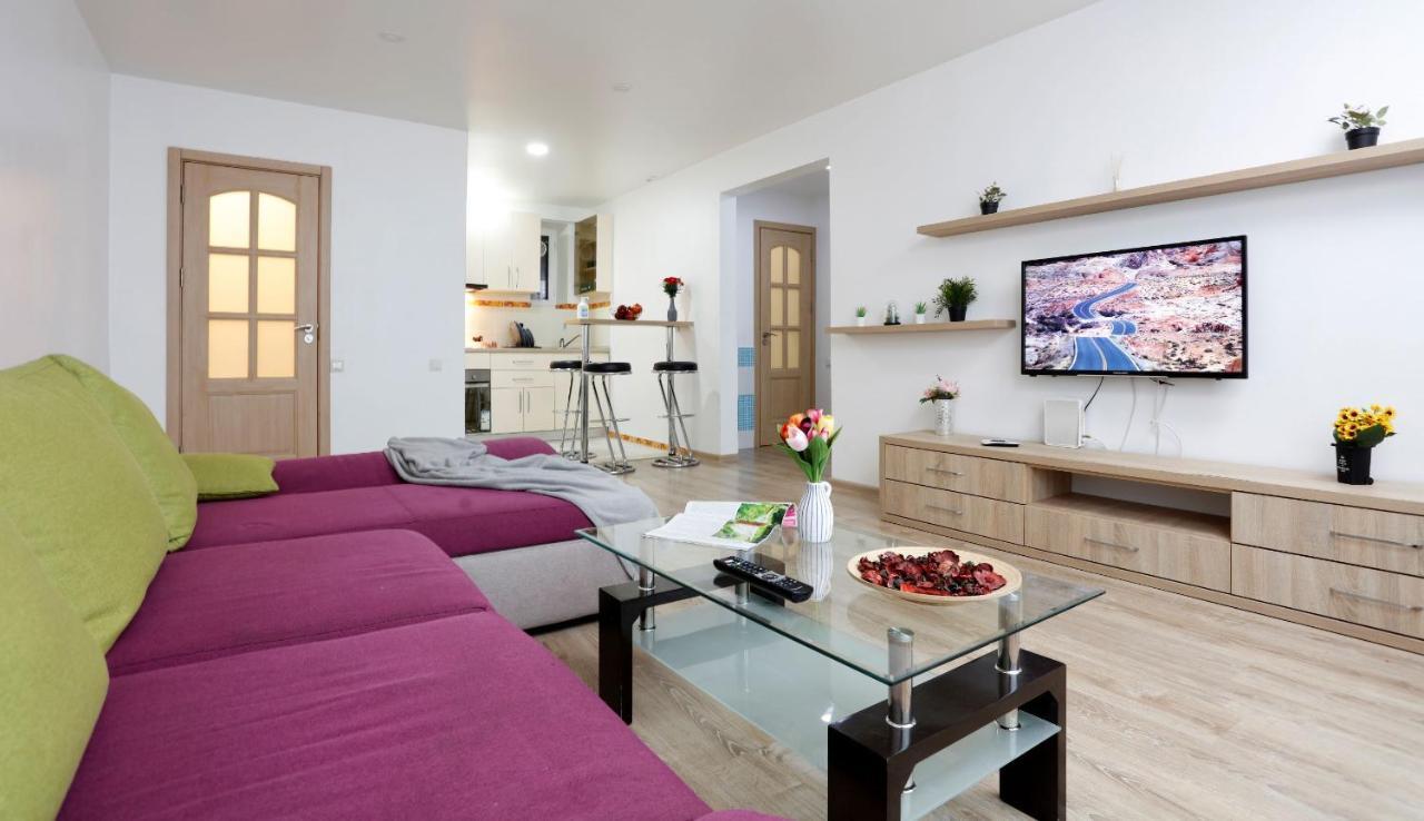 Cozy Apartment With A View Bucarest Exterior foto